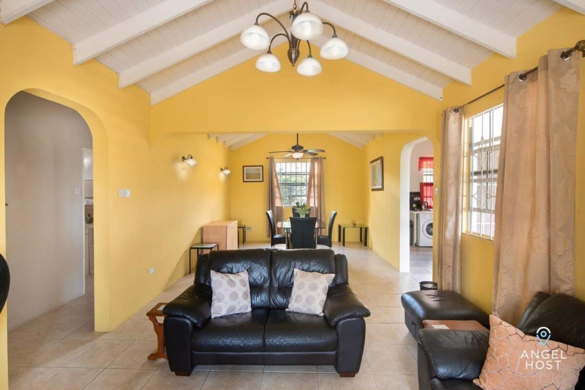 Beachy Cottage I Kitchen I Wi-Fi I Shaded Cabana I Parking เซนต์ฟิลิป ภายนอก รูปภาพ
